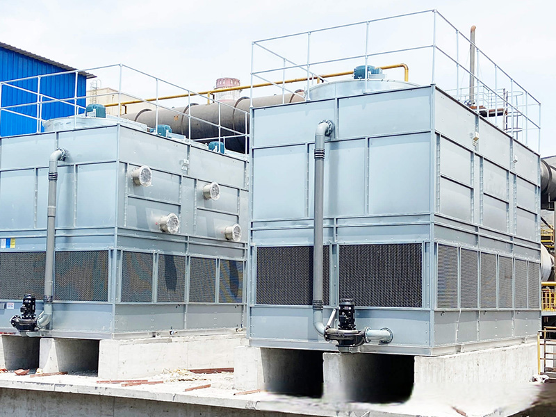 闭式逆流冷却塔